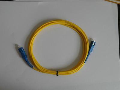 慶云光纖跳線 品質(zhì)連接未來，濟(jì)南光鑫通信引領(lǐng)行業(yè)新標(biāo)準(zhǔn)